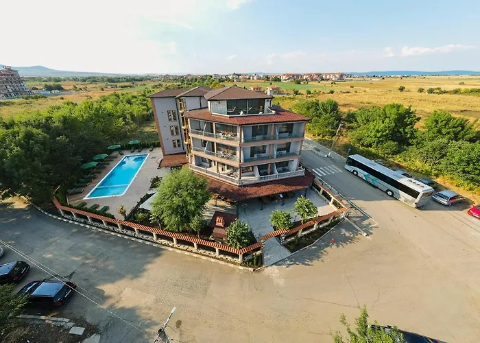 Hoteluri în Aheloi