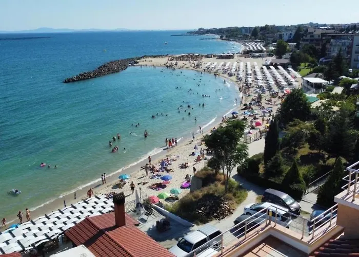 Elizabeth Beach Apartments Nesebăr