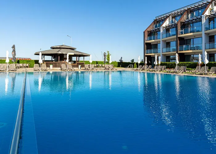 Topola Skies Resort & Aquapark Cavarna