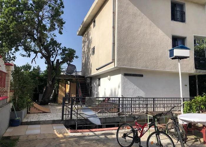 Surf House Villa Rose I Po3A L Golden Sands
