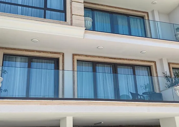 Sea Point La Mer Golden Sands