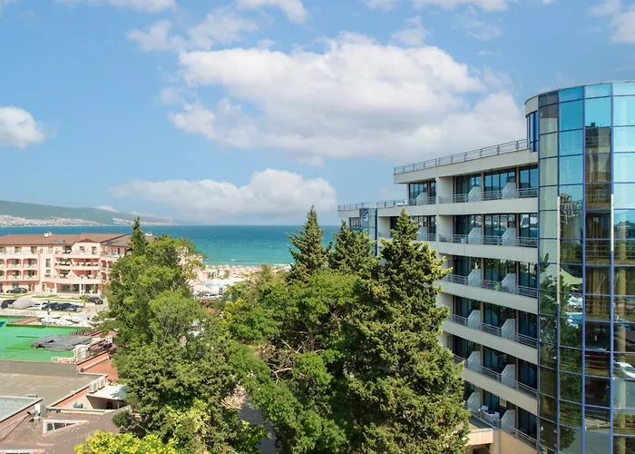 Sunny Beach Vacation Rentals with pool