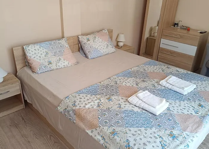 Homeline Kazakovi Nesebăr