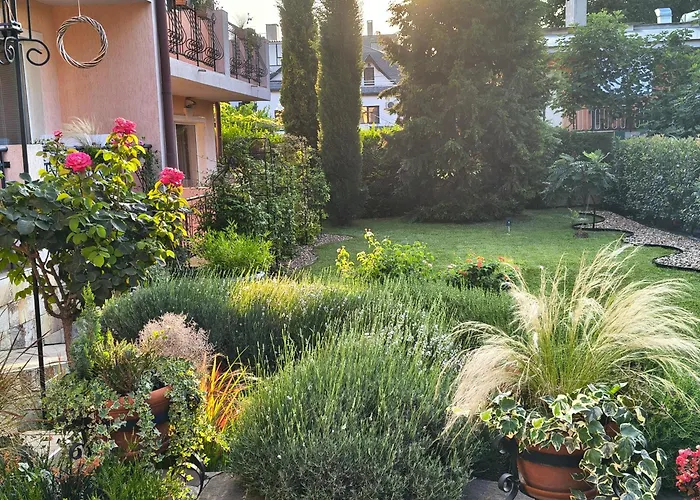 Motivi Hotel Saints Constantine and Helena