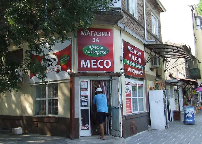 Asparuhov Guest Rooms And Apartments Varna