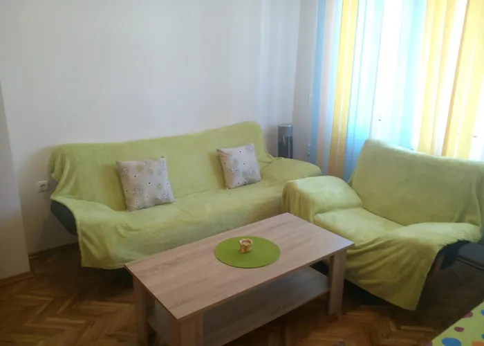 Апартамент Eli Hotel Varna