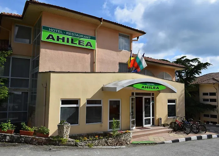 Ahilea Hotel - Free Pool Access Balchik