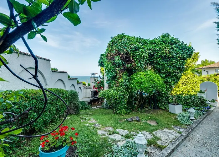 Villa White Dove Golden Sands
