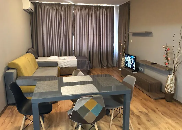 Arizona Del Mar Aparthotel Pomorie